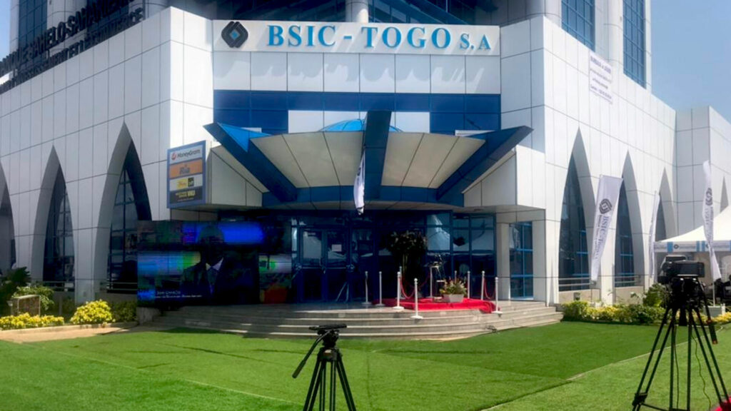 nouveau siège de la banque BSIC au togo